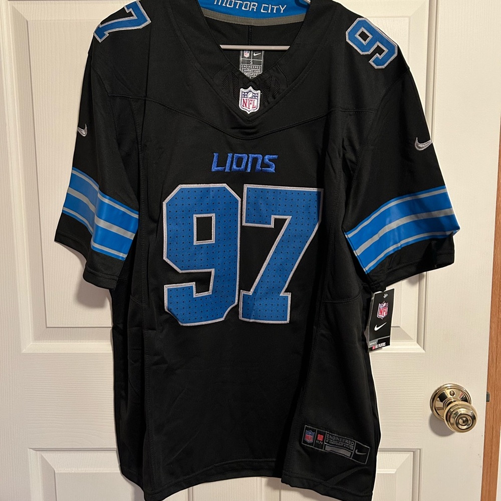 NWT Aiden Hutchinson Lions Jersey